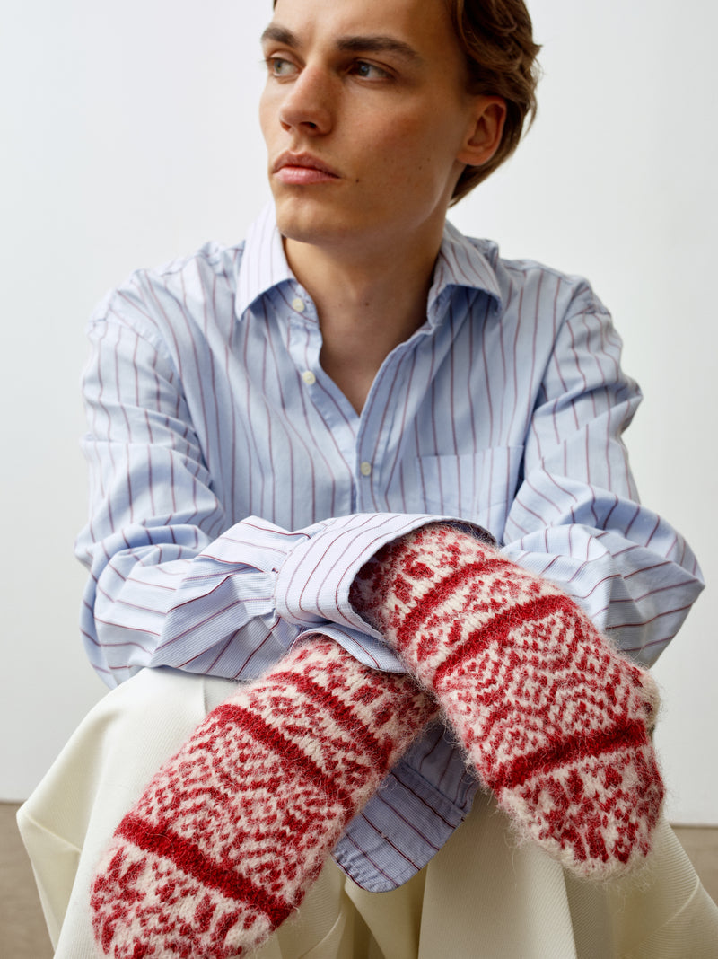 O.A.D. Mittens, Red & White