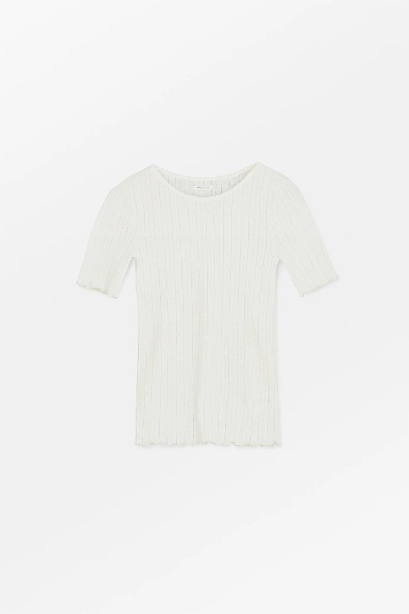 Edie Tee, Off-White