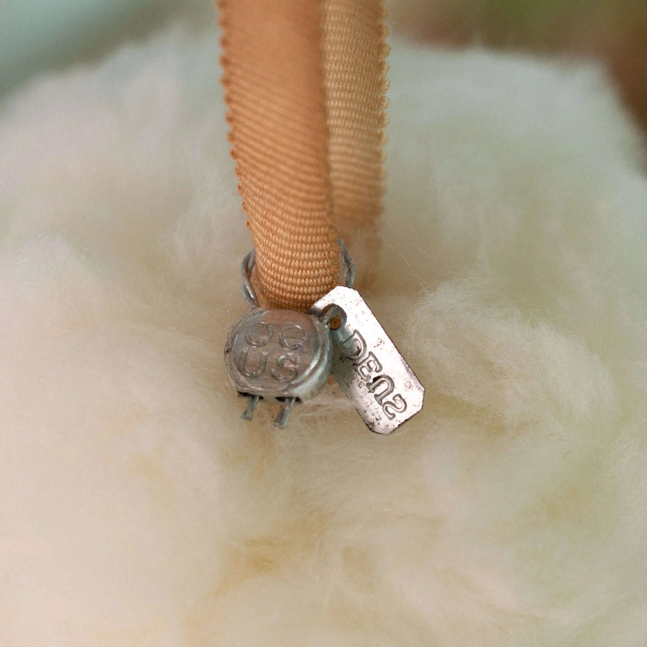 Stor håndlavet snebold af Italiensk merinould