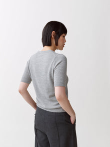Lav No. 4, Light Grey