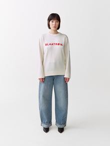 Blaatrøie No. 1, Off White/ Red embroidery