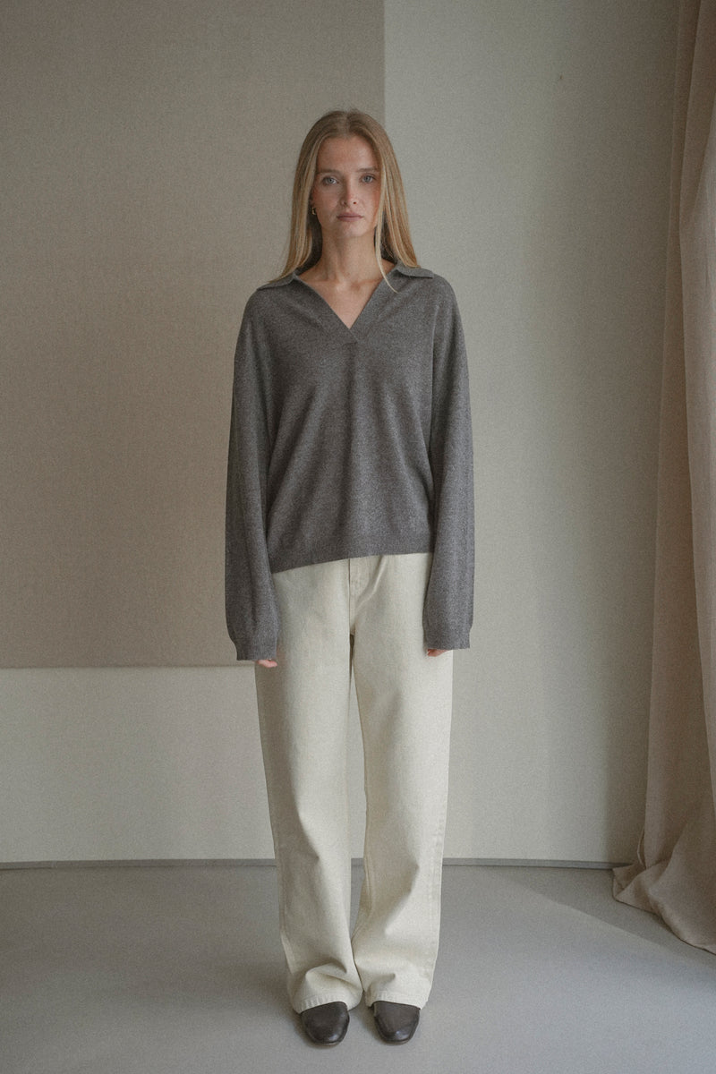 Womens Oversized Collar V-Neck, Heather Grey