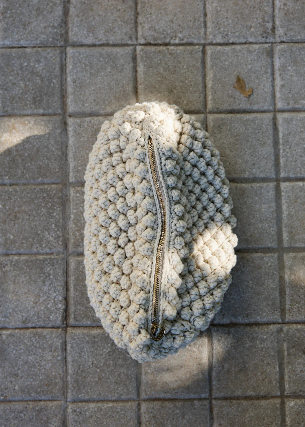 Linn Clutch, Pure Ecru