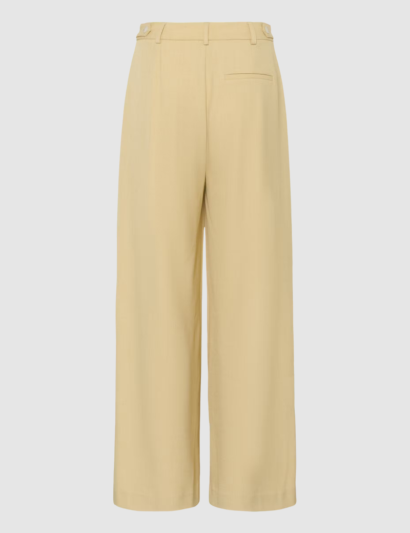 GZstacy Bukser, Pale Hay Mel.