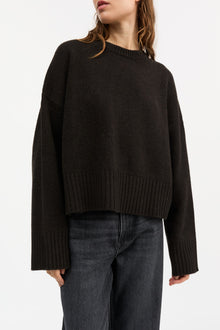Campa Jumper, Deep brown
