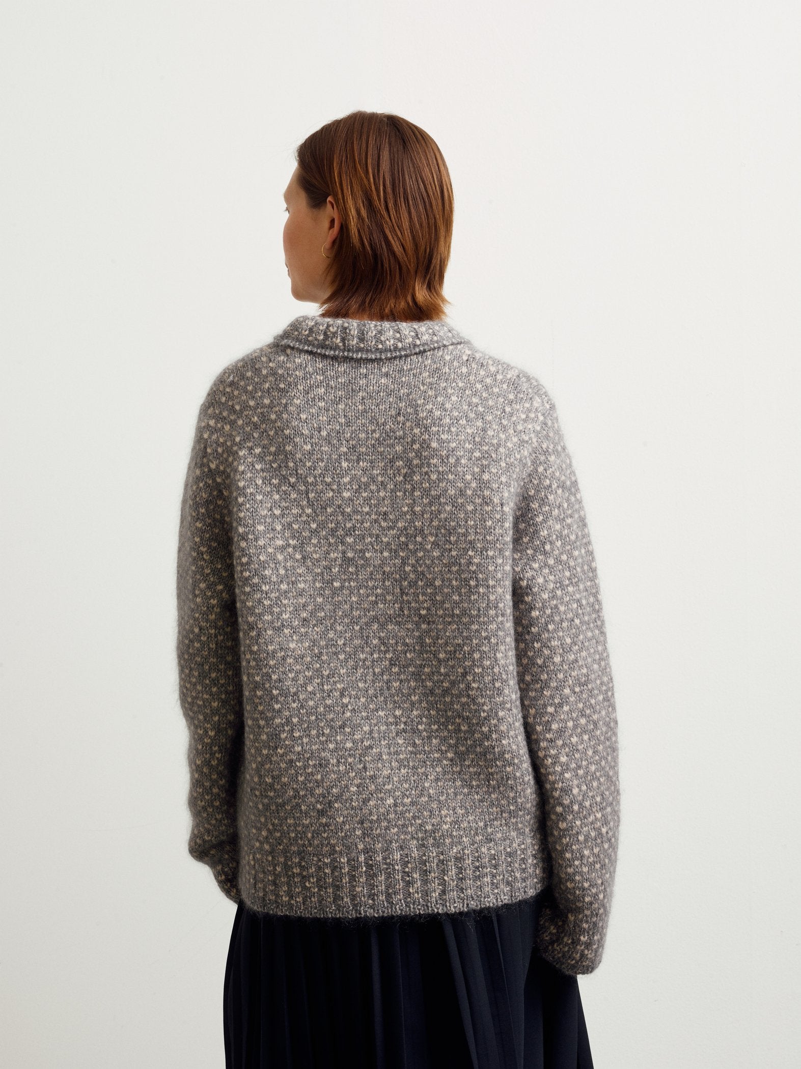 Ole No. 2, Grey