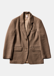 Alberte Blazer, Sand