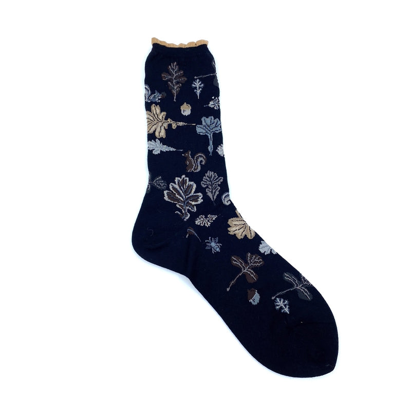 AM-828, Autumn Park, Black