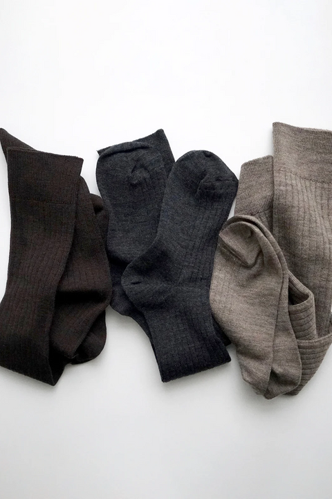 HK0116 Merino Wool Ribbed High Socks, Mocha Brown