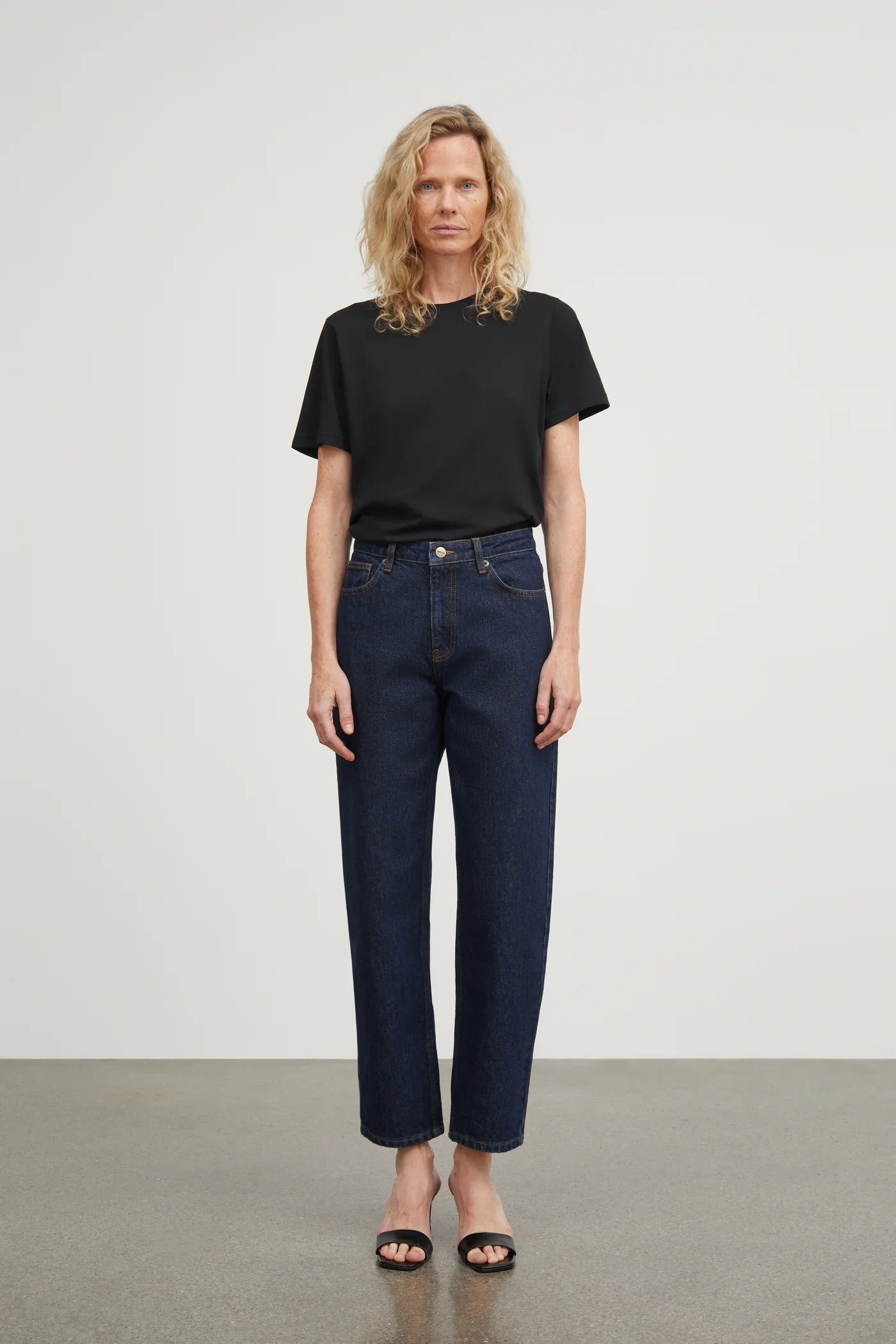 Allison Cropped Jeans, Indigo