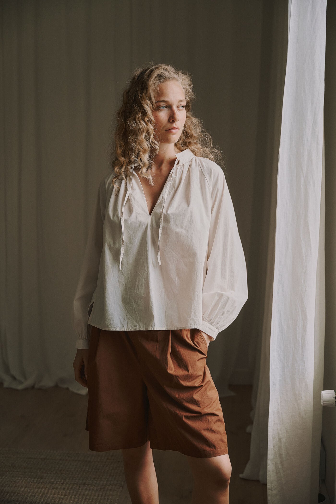 Irissa LS Blouse, White Sand