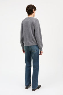 Skall Studio Drew O-neck detalje