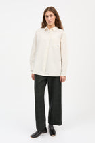Skall Studio Edgar Shirt Oxford off white detalje