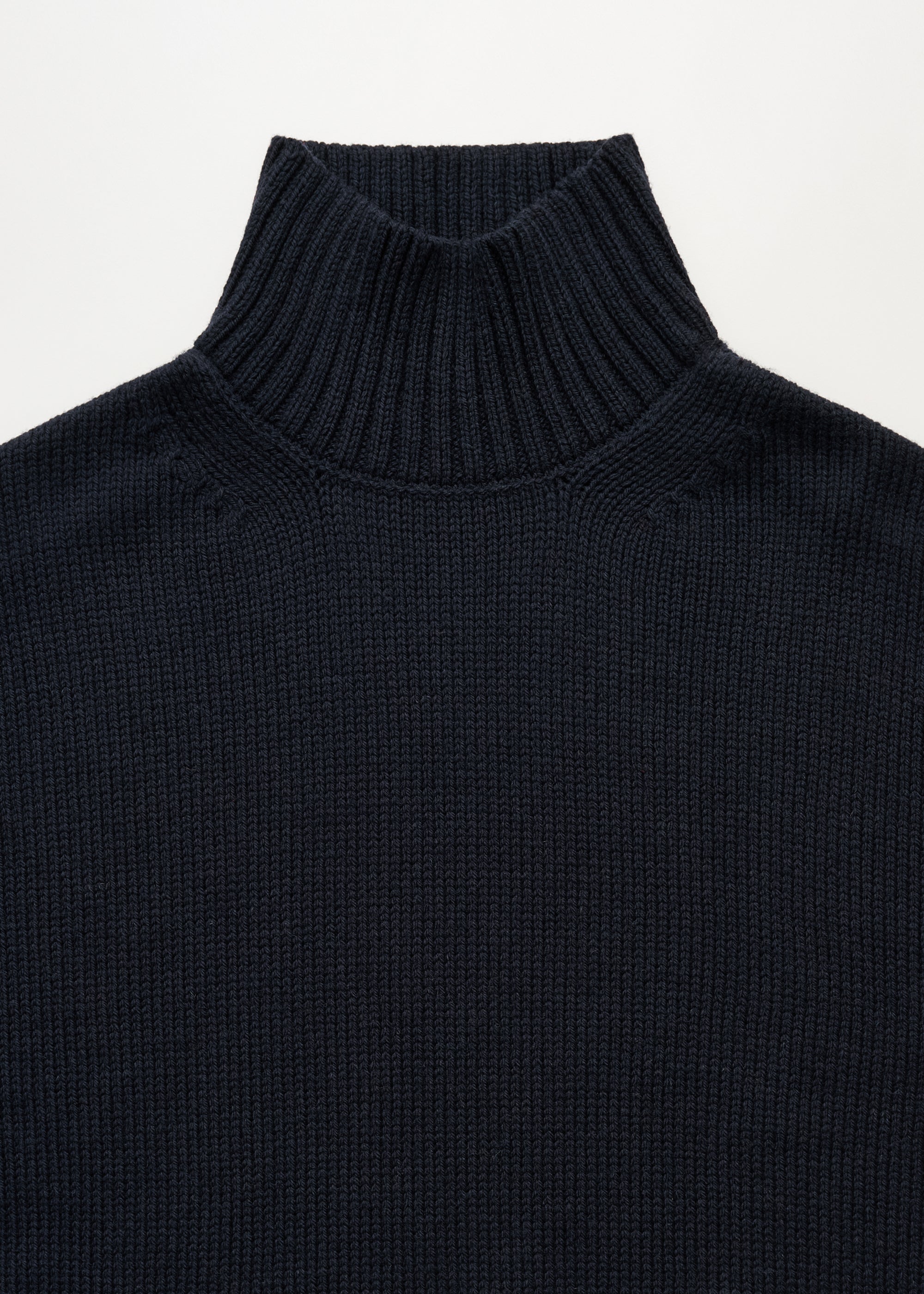 Farah sweater highland wool Black Navy