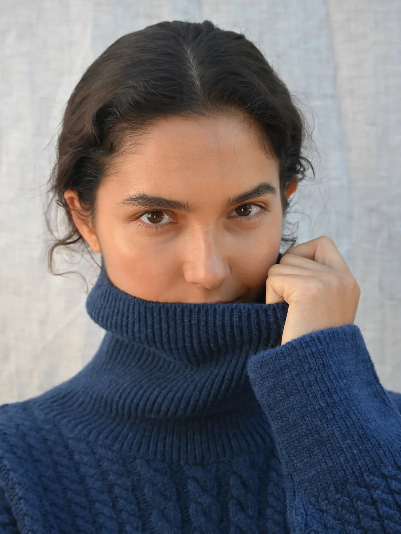 Gertrud cabel t-neck