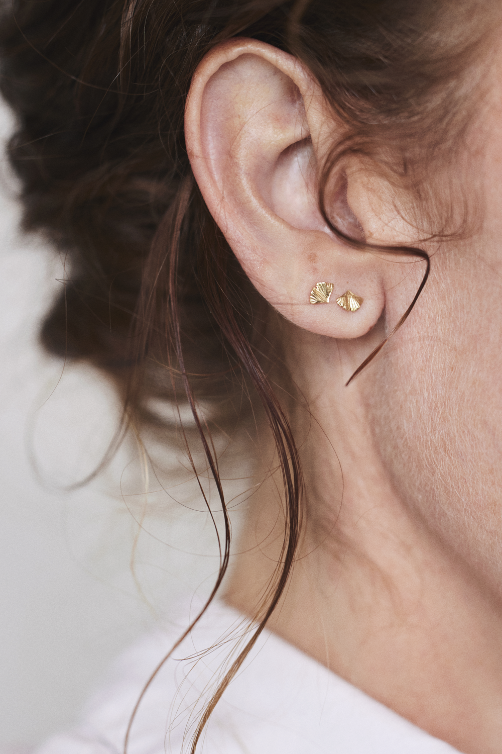 Ginkgo Stud Earring, 18K Gold
