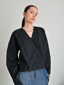 Maddie bluse sort detalje