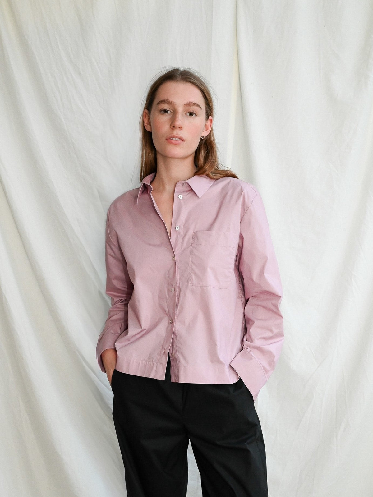 Rosa skjorte styling