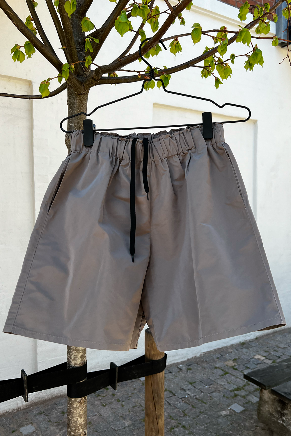 Shorts, Light Brown / Grey