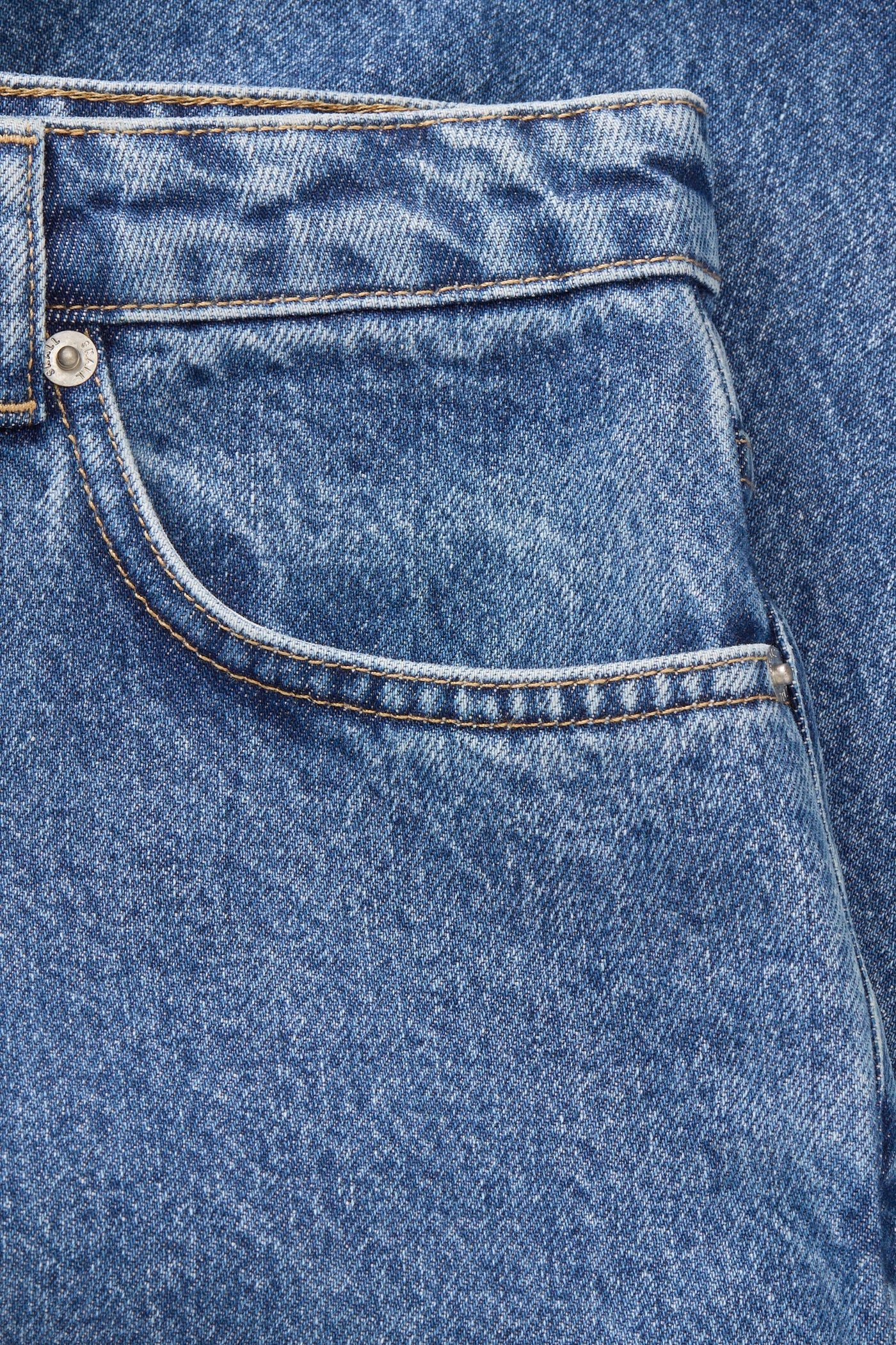Wilson Shorts, Slouchy Blue