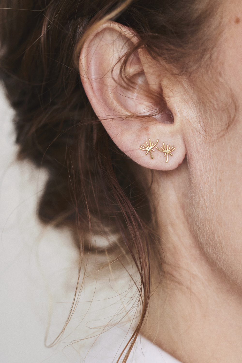 Dandelion Stud Earring, 18K Gold