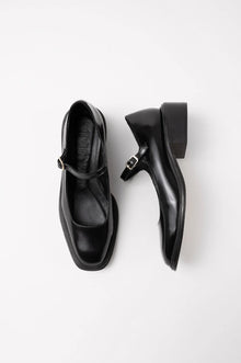 Penelope, Black Polished Leather Babies