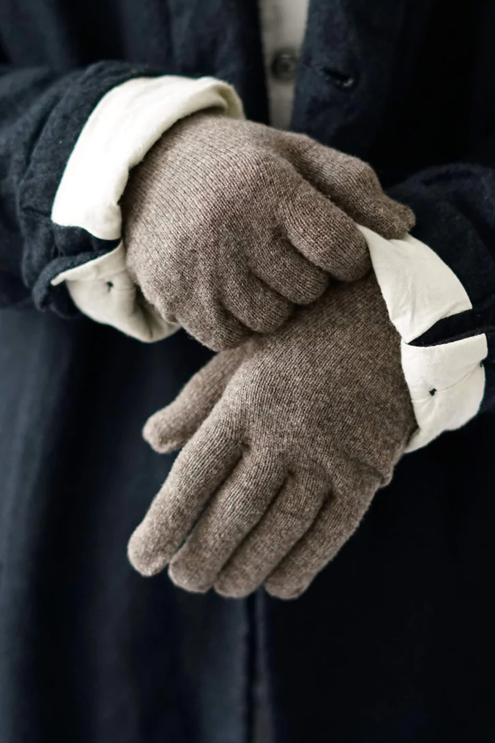 Teni Merino Wool Gloves, Mocha Brown